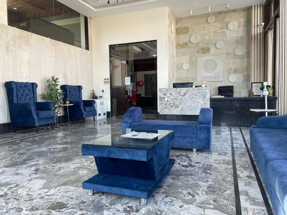 Clover Inn Udaipur Extérieur photo